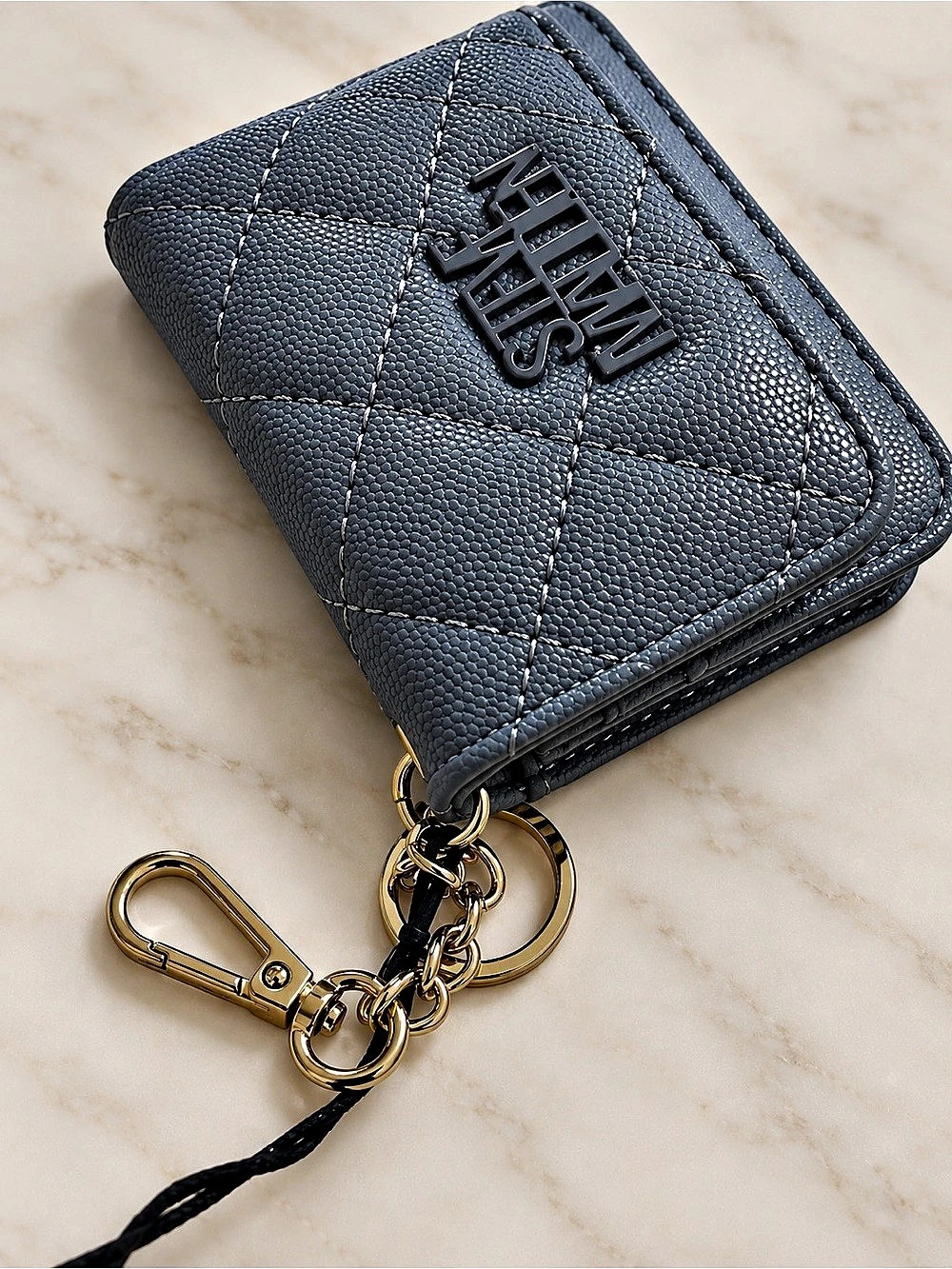 Steve Madden Quilted Card Case Keychain Blue Wallet NWT - Picture 4 of 6